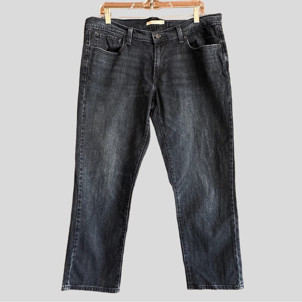 Levi’s Mid-Rise Boyfriend Jeans Size 31